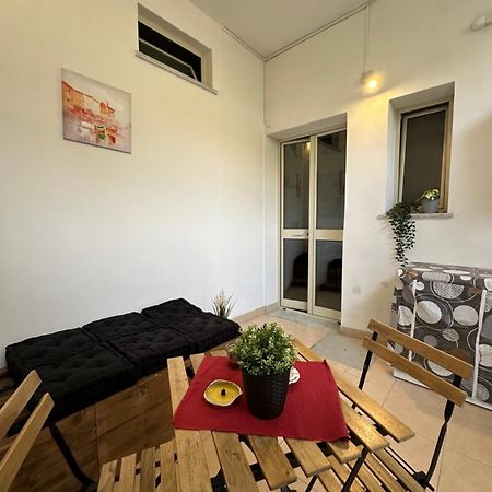 Mimmo'S House Apartment Катания Екстериор снимка